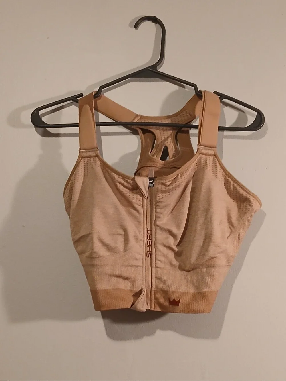 Shefit Womens Tan Sports Bra. Size 5 Luxe. Front Zip